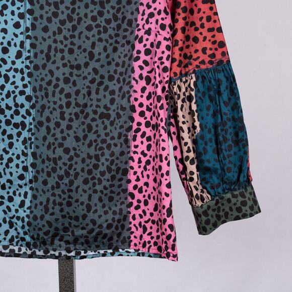 Vilagallo Women's Multicolor Animal Print Top US Size SMALL Colorful Playful Fun - Picture 2 of 10